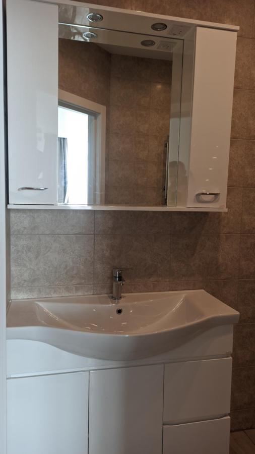Квартира Кадорр Бассейная Apt Odeassa Basseinaya Διαμέρισμα Οδησσός Εξωτερικό φωτογραφία